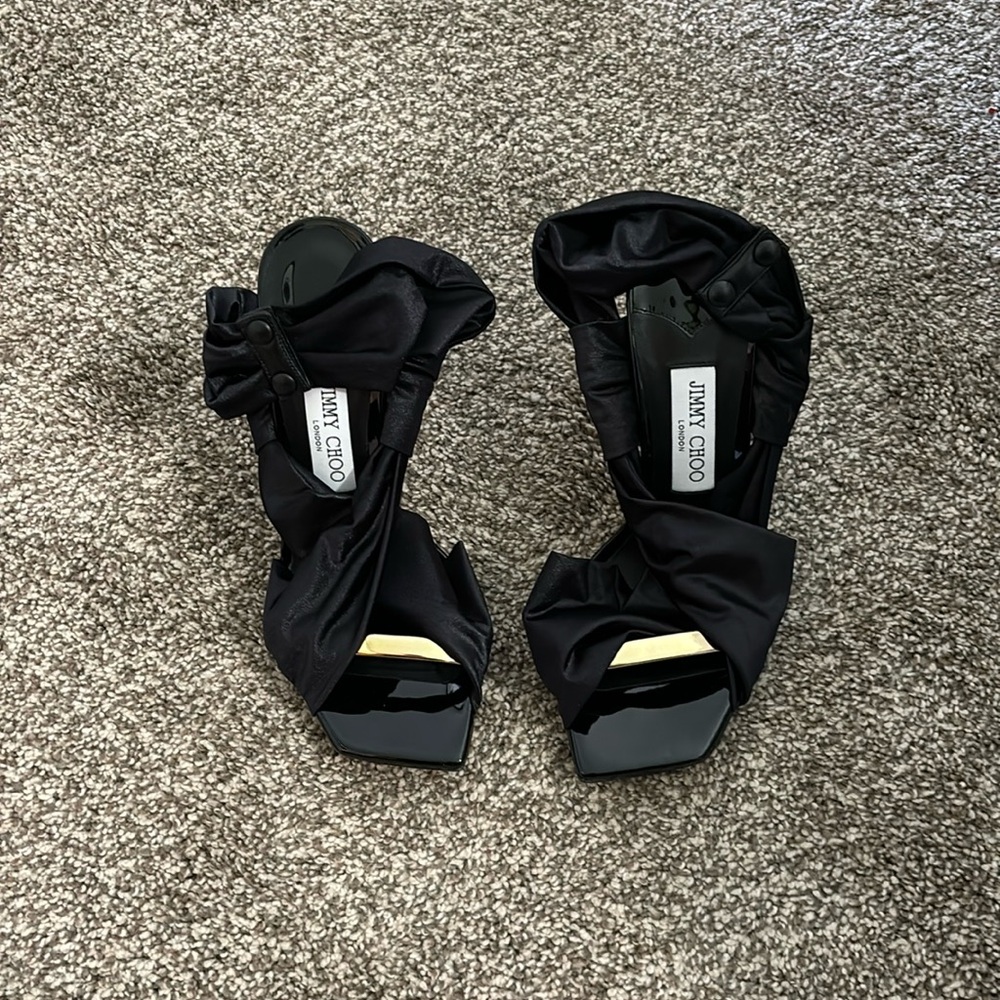 Jimmy Choo Neoma jersey and leather sandal. Size 38.5 never worn